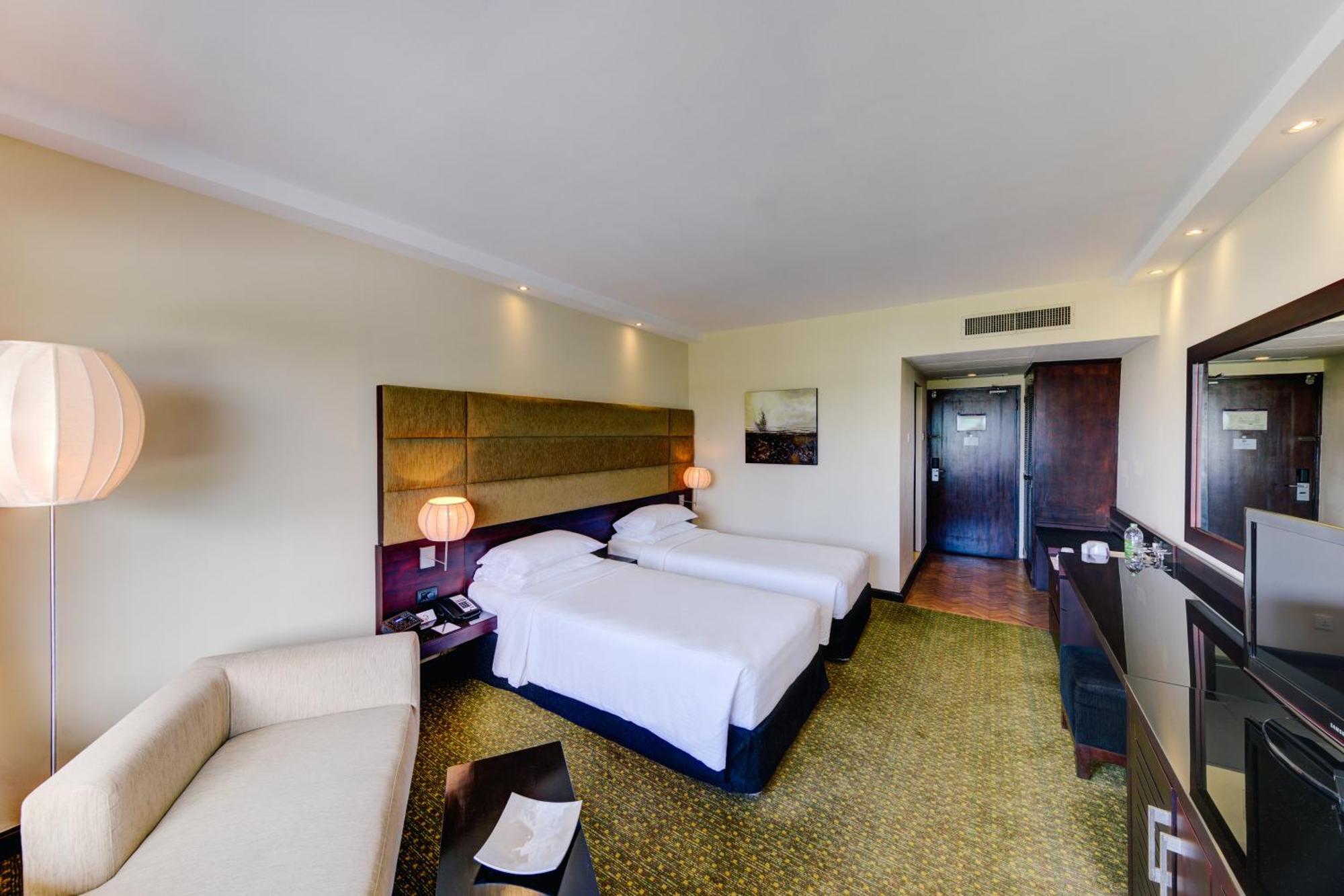 Cinnamon Lakeside Colombo Exterior foto Deluxe room